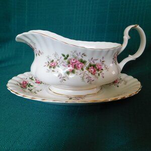 Royal Albert Lavender Rose (1970) gravy boat with underplate mint condition